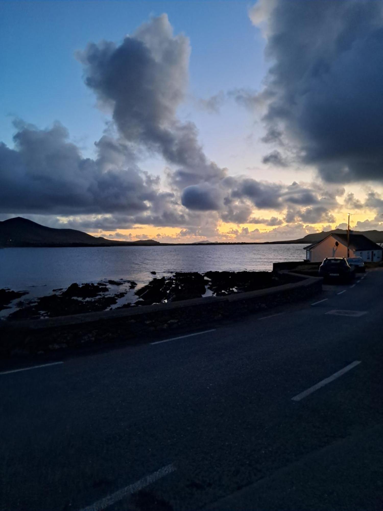 Coastguard Lodge Hostel At Tigh Tp Glaise Bheag Экстерьер фото